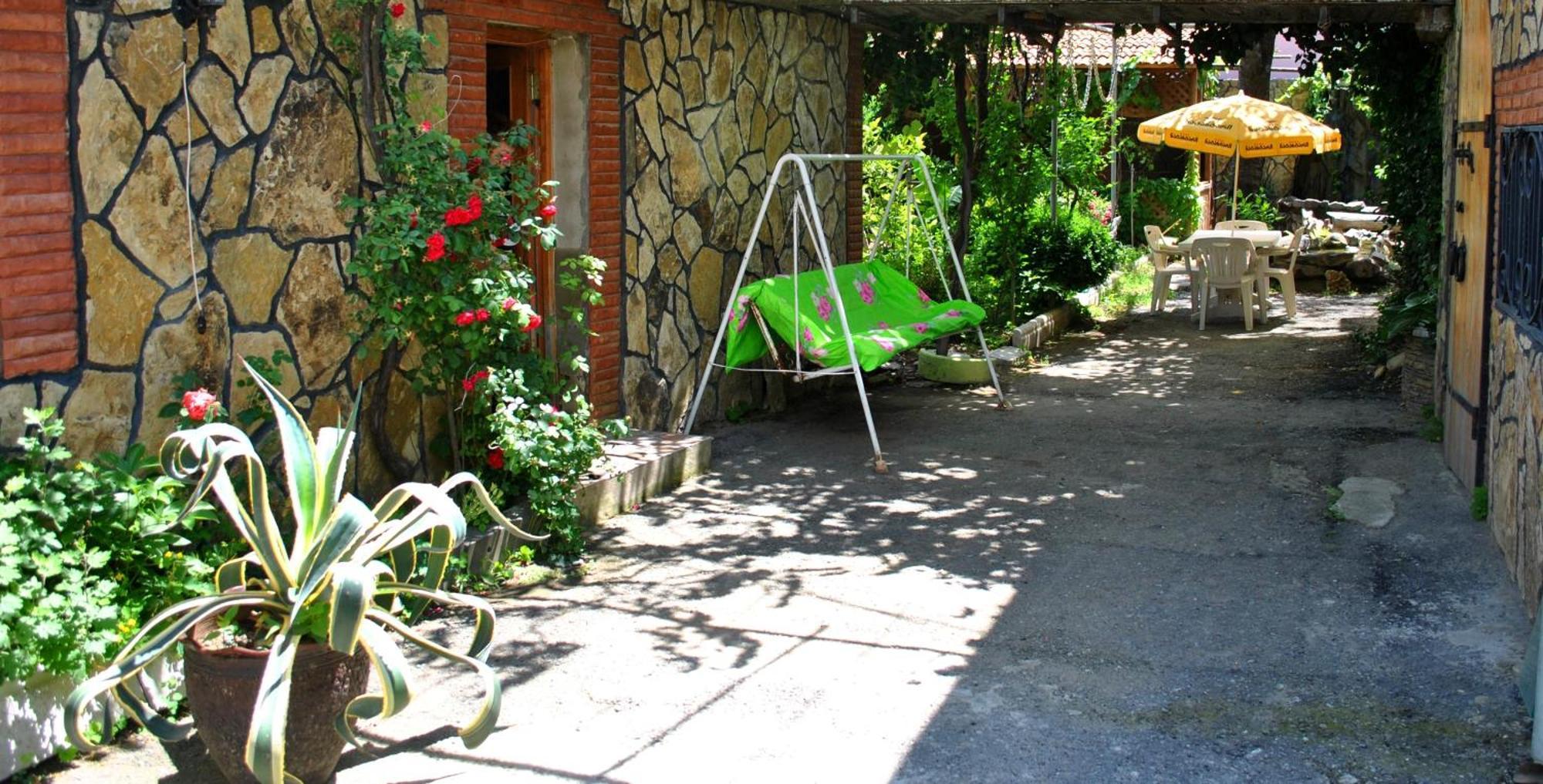 Tamar Guest House Gori Buitenkant foto